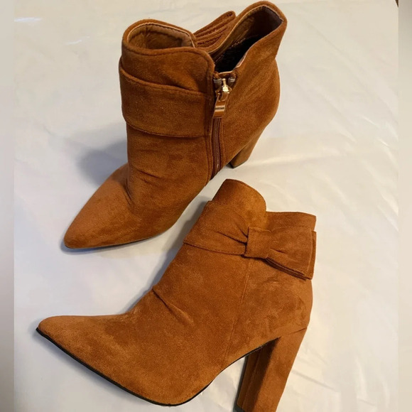 Unbranded Tan Booties Size 7.5 (38) - Picture 3 of 7